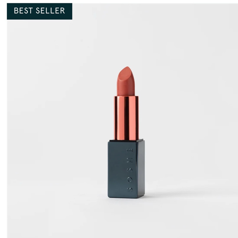 Soshe Ceramide Refillable Lip Silk
SHEER HYDRATING LIPSTICK - just right color